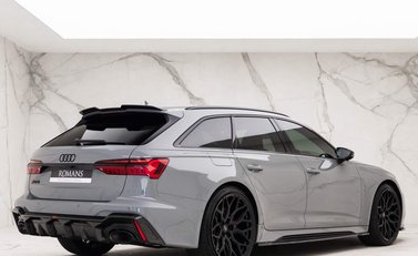 Audi RS6 Avant Carbon Black 30