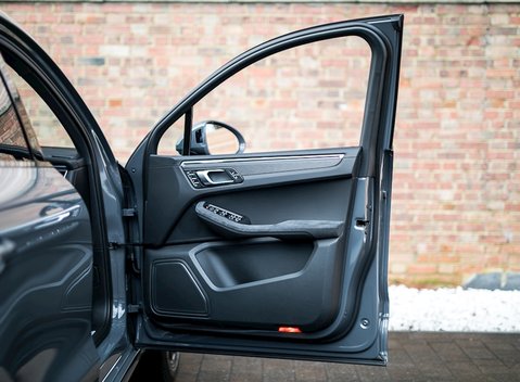 Porsche Macan GTS 20