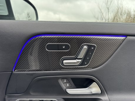 Mercedes-Benz GLA Class GLA 250e Exclusive Edition Premium Plus Petrol Hybrid Auto PANROOF/SAT NAV 2