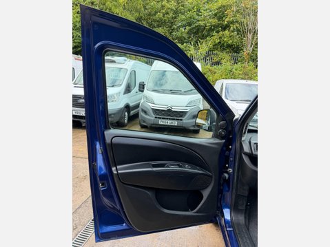 Vauxhall Combo 1.6 CDTi 2300 16v Sportive Panel Van 6dr Diesel Manual FWD L2 H1 (s/s) (137 35
