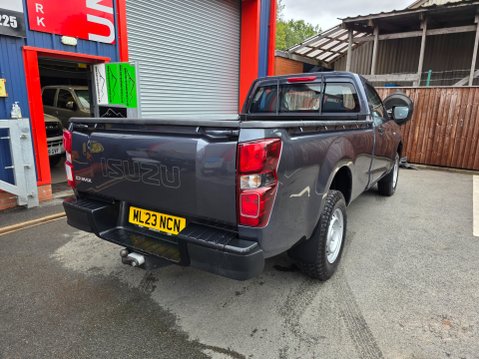 Isuzu D-Max UTILITY SCB 8