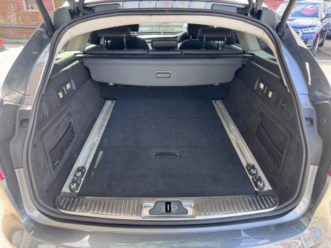 Jaguar XF D PORTFOLIO AWD 10