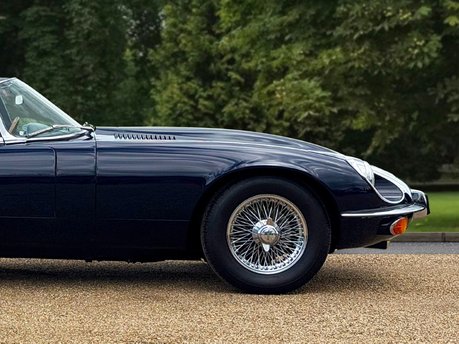 Jaguar E-Type Series 3 OTS Roadster 13