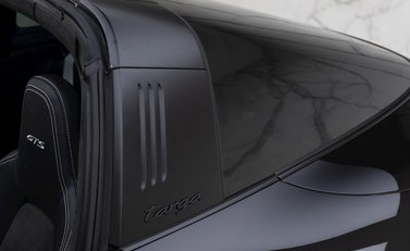 Porsche 911 (992) Targa 4 GTS 27