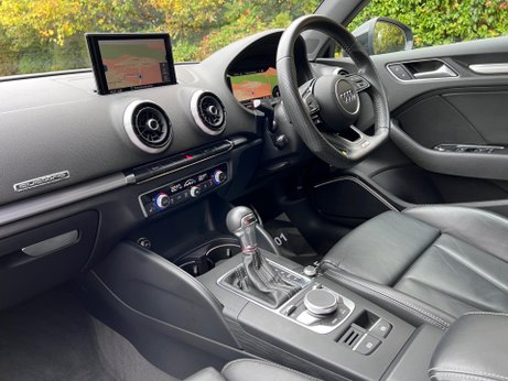 Audi S3 2.0 TFSI Black Edition Sportback S Tronic quattro Euro 6 (s/s) 5dr 19