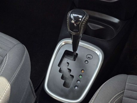 Toyota Yaris 1.5 VVT-h Icon Tech Hatchback 5dr Petrol Hybrid E-CVT Euro 6 (s/s) (100 ps) 15
