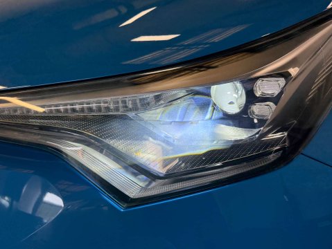Toyota C-HR 1.2 C-HR-Dynamic 5dr 56