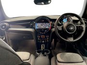 Mini Hatch Cooper SE 32.6kWh Level 2 Hatchback 3dr Electric Auto (184 ps) 1 Owner - S 19
