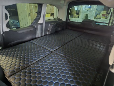 Peugeot Partner BLUE HDI TEPEE ACTIVE = MICRO CAMPER 8