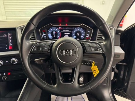 Audi A1 1.0 A1 Sportback 25 TFSI Sport 5dr 12