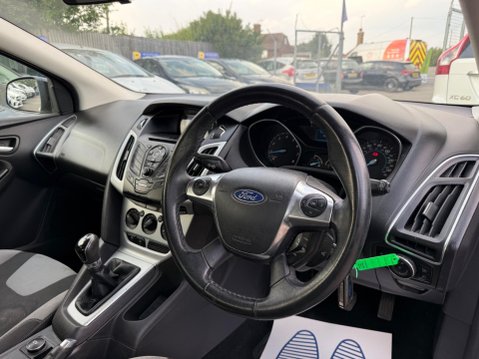 Ford Focus 1.6 Zetec Euro 5 5dr 14