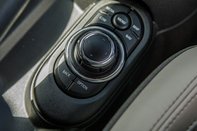 Mini Hatch COOPER EXCLUSIVE 32