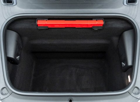 Porsche 911 GT3 RS Weissach (991.2) 38