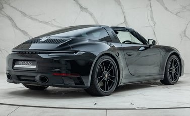 Porsche 911 Targa 4 GTS (992) 9