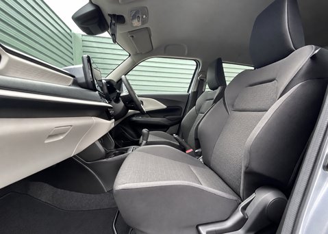 Suzuki Swift 1.2 Mild Hybrid Motion 12