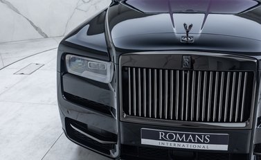 Rolls-Royce Cullinan BLACK BADGE 42