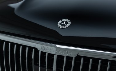 Mercedes-Benz GLS 450 39