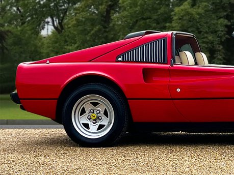 Ferrari 308 GTS QV 11