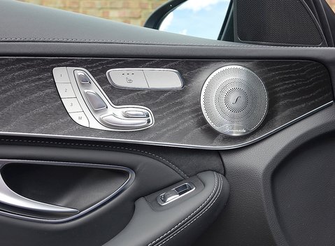 Mercedes-Benz C Class C63 Saloon 9