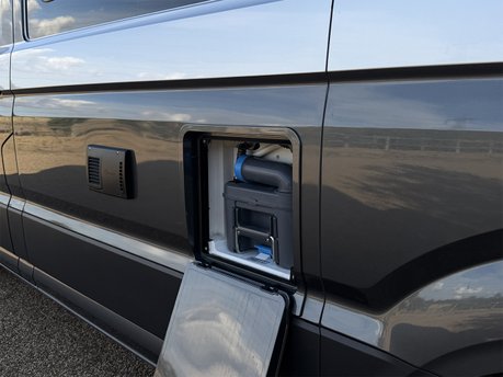 Volkswagen Grand California TDI 66