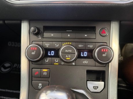 Land Rover Range Rover Evoque 2.2 SD4 Pure Tech 4WD Euro 5 (s/s) 5dr 34