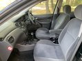 Ford Focus GHIA 22