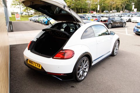 Volkswagen Beetle R LINE TDI BLUEMOTION TECHNOLOGY 30