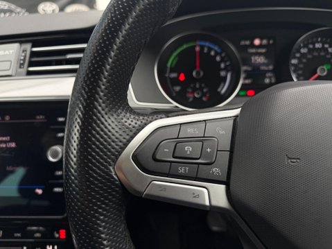 Volkswagen Passat 1.4 TSI 13kWh GTE DSG Euro 6 (s/s) 4dr 48