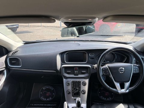 Volvo V40 2.0 V40 Inscription T3 5dr 41