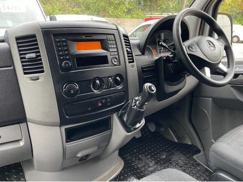 Mercedes-Benz Sprinter 2.1 314 CDi Panel Van 5dr Diesel Manual RWD L3 H3 (218 g/km, 140 bhp) 35