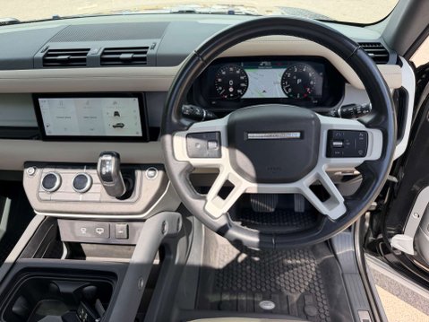 Land Rover Defender 3.0 Defender 90 XS Edition MHEV Auto 4WD 3dr 32