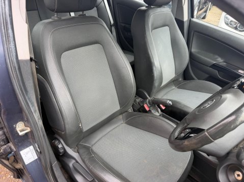 Vauxhall Corsa 1.4i 16v Design 5dr (a/c) 12