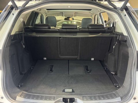 Land Rover Discovery Sport 2.0 Discovery Sport HSE SD4 Auto 4WD 5dr 29