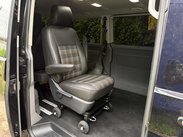 Volkswagen Transporter 2.0 Transporter SE TDI Semi-Auto 5dr 17