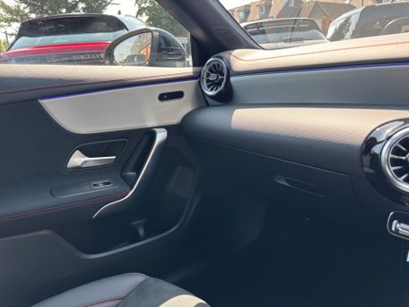 Mercedes-Benz CLA Class 1.3 CLA180h MHEV AMG Line (Premium) Coupe 4dr Petrol Hybrid 7G-DCT Euro 6 35