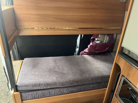 Mercedes-Benz Sprinter 2.1 211 CDI MWB 109 BHP 9
