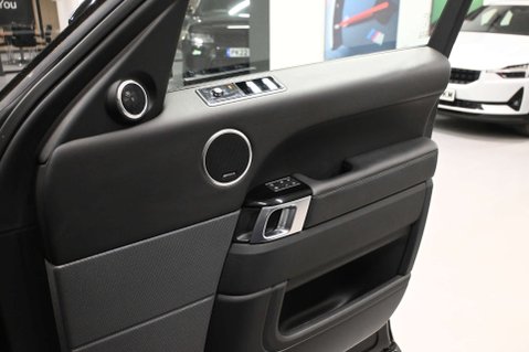 Land Rover Range Rover Sport 3.0 Range Rover Sport HSE Dynamic Black D MHEV Auto 4WD 5dr 60