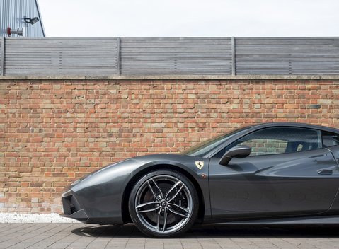 Ferrari 488 GTB 31