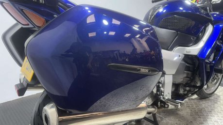 Yamaha FJR1300 2005 49K FULL LUGGAGE NEW MOT NEW TYRES SERVICED 21