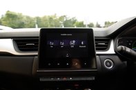 Renault Captur TECHNO E-TECH 24