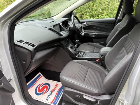 Ford Kuga TITANIUM TDCI 16