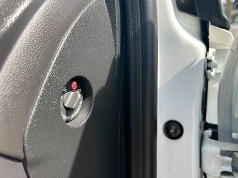 Renault Captur SIGNATURE X NAV DCI 48
