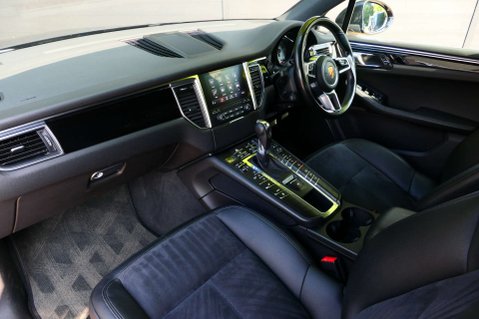 Porsche Macan 3.0 Macan S D Semi-Auto 4WD 5dr 6