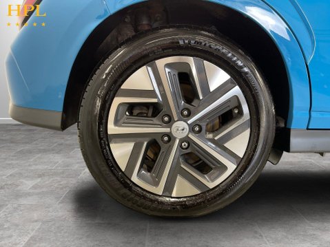 Hyundai KONA 64kWh Premium SUV 5dr Electric Auto (10.5kW Charger) (204 ps) Alloys - Air 10