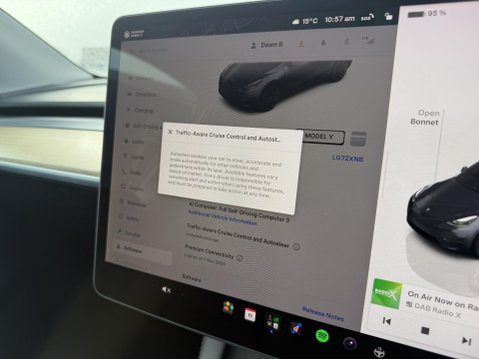 Tesla Model Y (Dual Motor) Long Range SUV 5dr Electric Auto 4WDE (384 bhp) 41