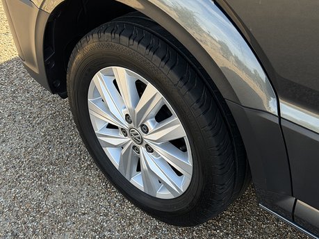 Volkswagen Grand California TDI 33