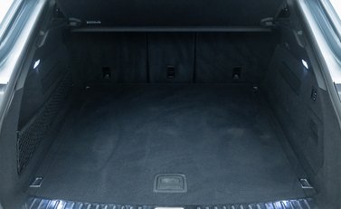 Porsche Cayenne E-Hybrid Coupe 38