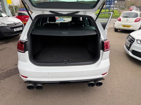 Volkswagen Golf 2.0 TSI R DSG 4Motion Euro 6 (s/s) 5dr 42