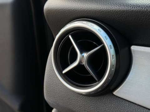 Mercedes-Benz GLA 2.1 GLA220 CDI AMG Line SUV 5dr Diesel 7G-DCT 4MATIC Euro 6 (s/s) (170 ps) 72