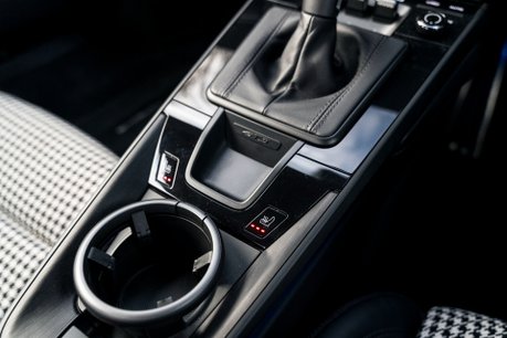 Porsche 911 GT3 TOURING PDK. NOW SOLD. SIMILAR REQUIRED. PLEASE CALL 01903 254800. 22